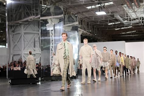 Sfilata Fendi Uomo Primavera/Estate 2025